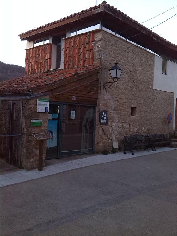 Albergue Turistico Via De La Plata Banos De Montemayor Luaran gambar